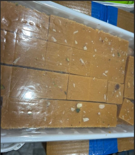 [FARF:SWT:11222B2] S50 Besan Burfi